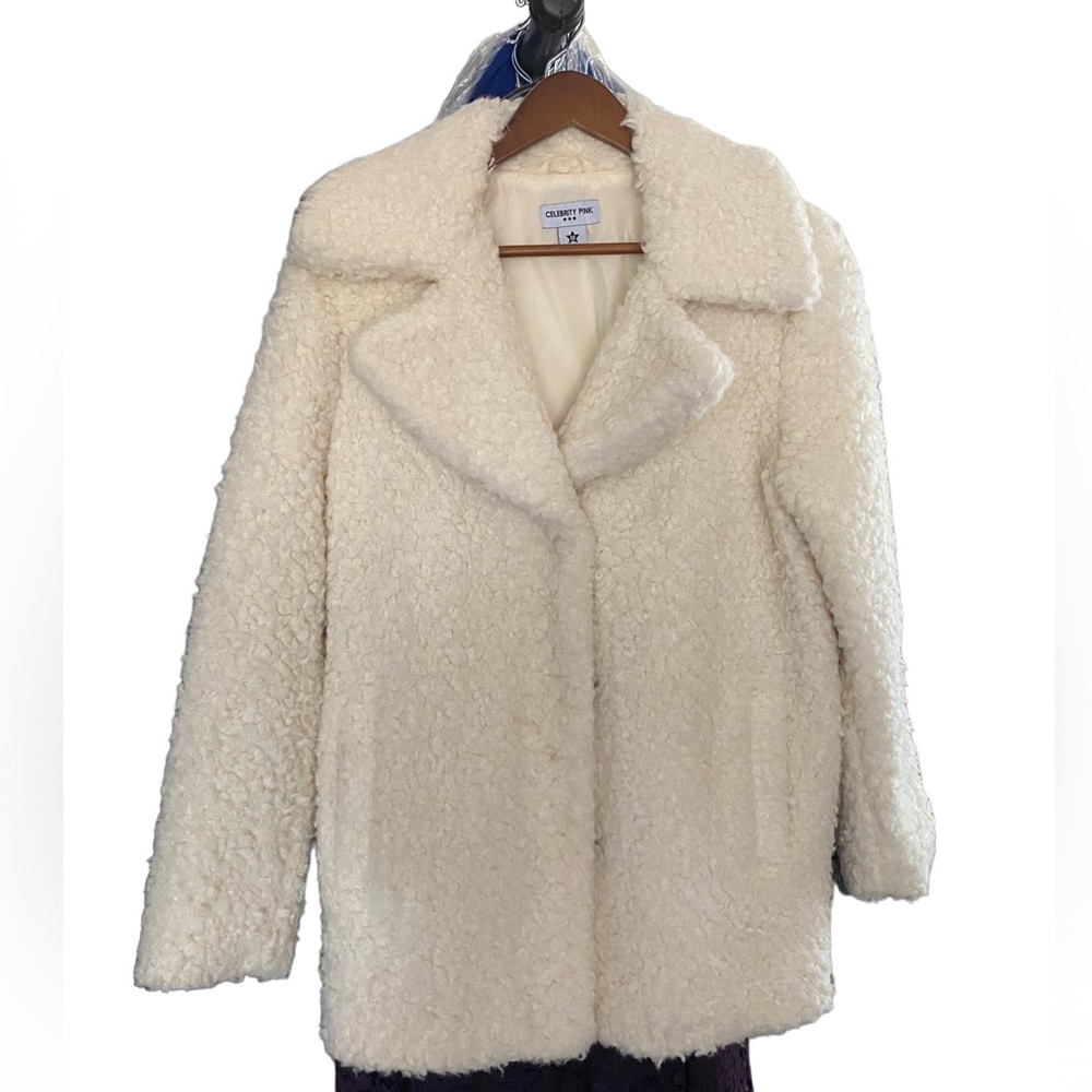 🎉🪩 Fun Sherpa Coat